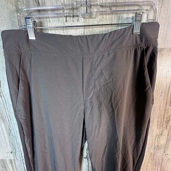 Athleta Grey Athleisure Pants | Sz 12 | Ribbed Side Pockets | Pull-On | Stretch - Picture 4 of 9